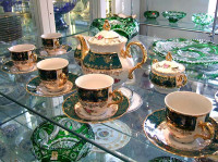 Prodej skla a porcelánu - Saidbeg Alibekov